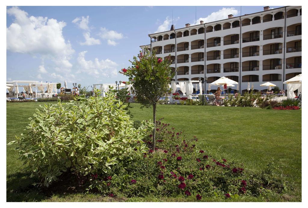 Aparthotel Regina Mare Tsarevo Exterior photo