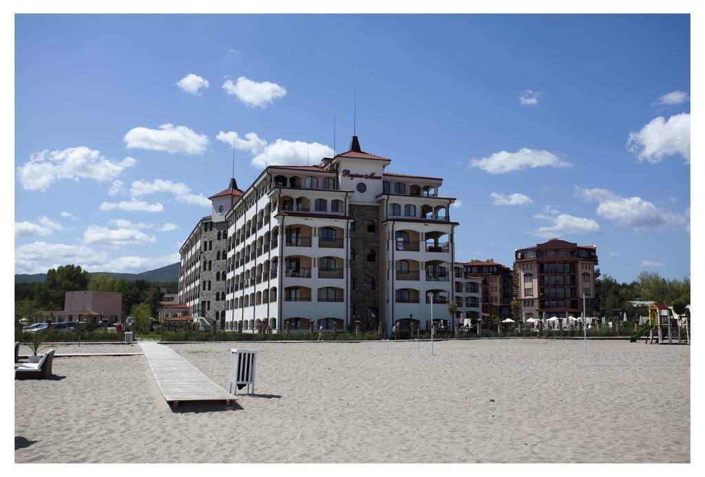 Aparthotel Regina Mare Tsarevo Exterior photo