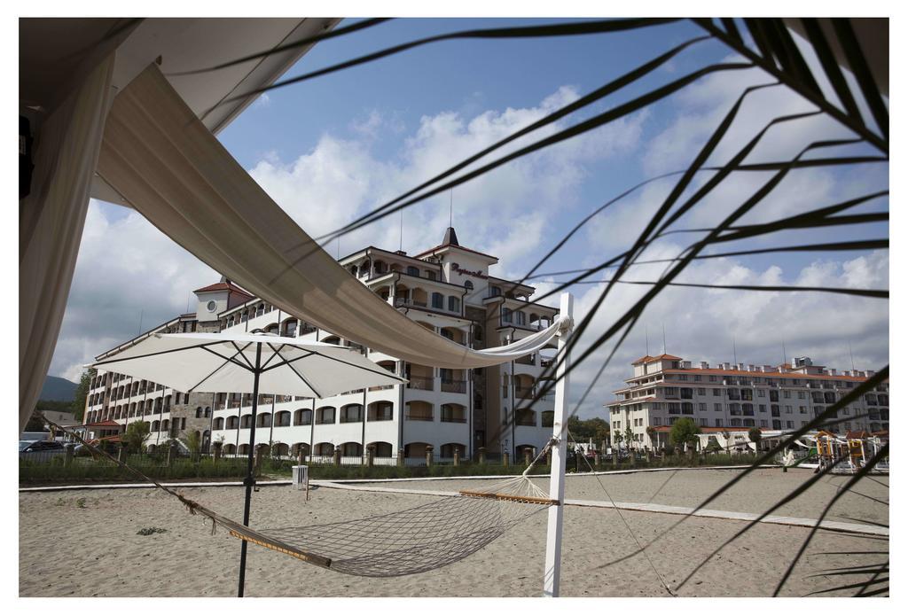 Aparthotel Regina Mare Tsarevo Exterior photo