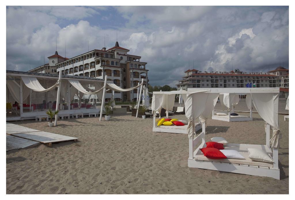 Aparthotel Regina Mare Tsarevo Exterior photo